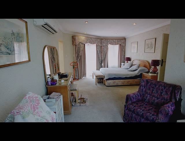 5 BEDROOM FREEHOLD FOR SALE IN SILVER LAKES GOLF ESTATE